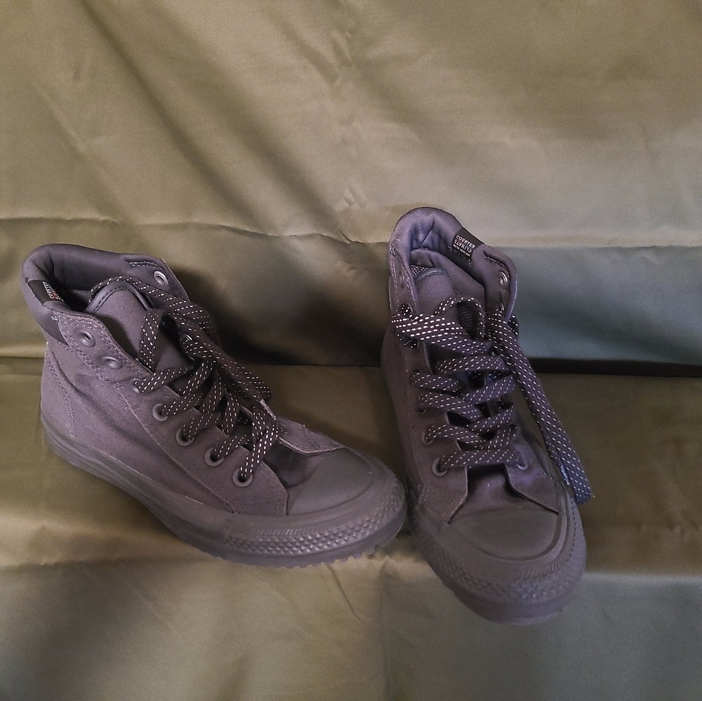 Boy Converse